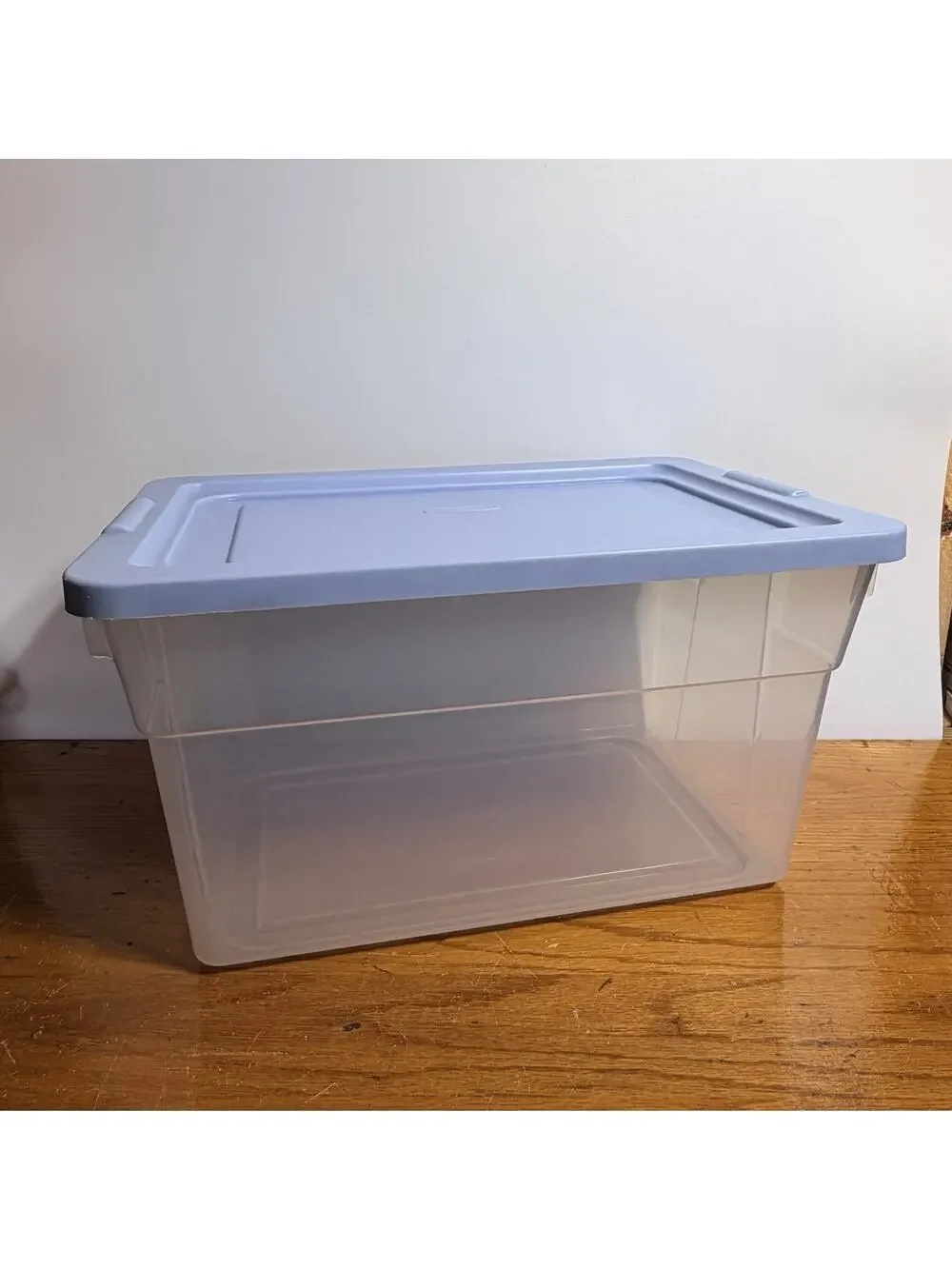 Vtg Rubbermaid 2222 Keepers 19.5 Qt Clear Blue Box Storage Tote Container 1990